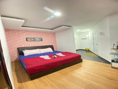 Pine Boutique Hotel