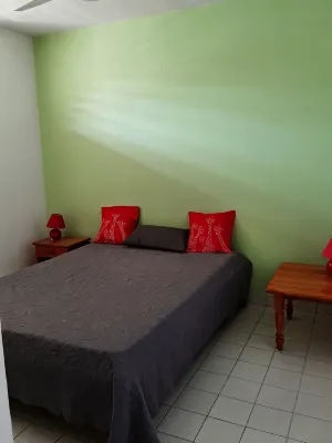 Blue and coral apartment - Bintang 2