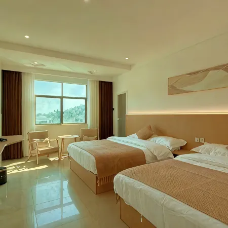 Shenzhen Lulv Chinese Inn (Xichong Beach) Отели рядом с достопримечательностью «Кичонг Бич»