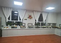 Tianshan Xing Hotel
