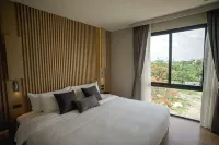 Brique Suite Hotels near Khum Khantoke