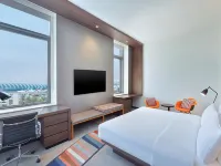 Aloft Dubai Airport Hotel dekat Bandara Dubai
