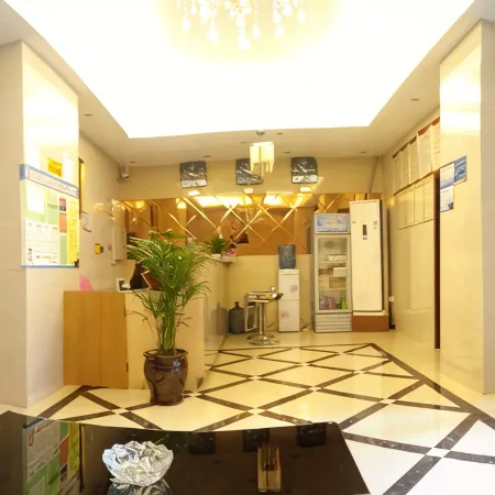 Jiangdu Holiday Hotel