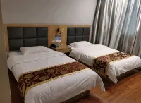 Queshan Golden Land Hot Spring Holiday Hotel