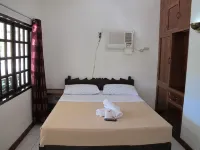 Seashore Beach Resort Các khách sạn gần Bãi biển Coco