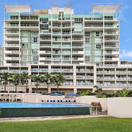 Pelican Waters Resort