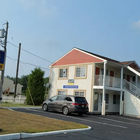 Scottish Inns and Suites