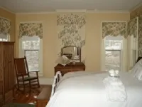 Vintage Gardens Bed & Breakfast Hotels in Wayne County