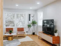 Beautiful 3-bedroom house by Sinks Canyon Hotels in Lander