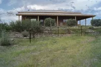Unique top of the world straw bale cottage has ASTOUNDING views. - Country Houses