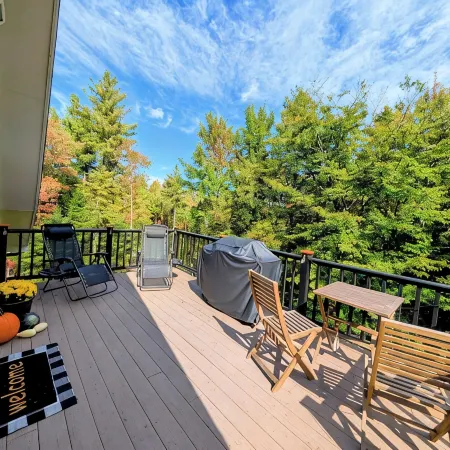 Bright Alpine Suite Near Sugarbush & MAD River Glen • Walk to Blueberry Lake