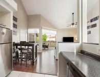 Charming 2-bedroom townhome with fitness room, WiFi in delightful Gilbert