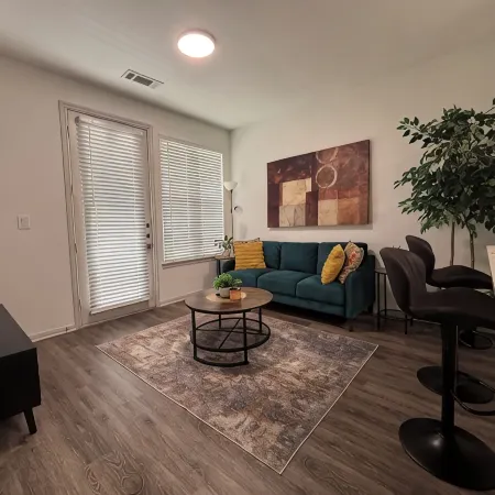 Beautiful 1-bedroom condo in Frisco near Shops