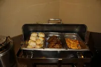 Country Inn & Suites by Radisson, Asheville at Asheville Outlet Mall, NC - Frühstück