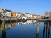 Exclusive Friesenhaus with sea views, sauna, wireless, disabled - Butik