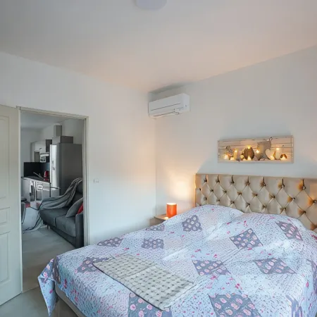Superbe Appartement à 2 pas des Halles . Climatisation, Terrasse, Garage