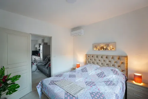 Superbe Appartement à 2 pas des Halles . Climatisation, Terrasse, Garage