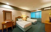 Tunjungan Hotel