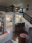 Lofted Urban Farmhouse Cottage Near Downtown Nampa, NNU, and Idaho Center Arena - ห้องครัว