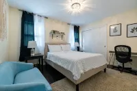 MDRN Kid-Friendly Apt|Charming|Private|Sunny|Fast Wi-Fi| Parking