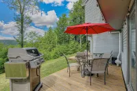 New Hampshire vacation getaway with gorgeous mountain views—ski, hike, swim! - Wifi