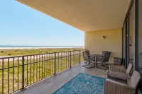 UPDATED Beach Front Condo - Holiday Isle 302 - Pool, Sauna, Hot Tub, Grill, W/D - 4 ดาว