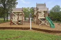 Beautiful & Peaceful updated condo-Holiday Hills Resort Branson-family amenities - Wifi