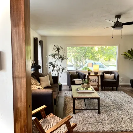 Downtown Sandpoint Home with Bikes, BBQ + Yard