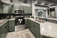 Historic Newark Station- 10% off Earthworks Cafe - 4-Sterne