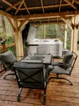 Wits End Retreat @ Mt. Rainier - Hot Tub & WiFi - 4-Sterne
