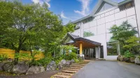 富士山中湖飯店 - 2 星級