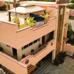 Queenslander Hotel and Restaurant