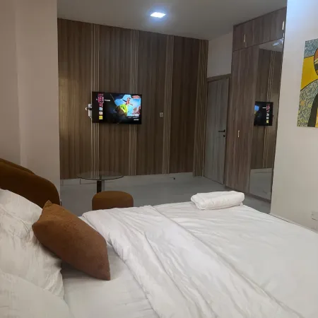 Lagos gallery 4Bed Penthouse Seaview Gallery Apartment Ikoyi