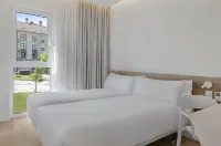 B&B HOTEL Valencia Alcàsser - 2 estrellas