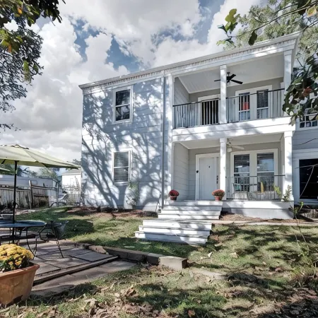 Fondren "Upper Level Style, Comfort and Luxury
