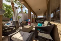 Modern Luxury! Only 10 min. to AZ Athletic Grounds & A+ Dining/Shopping! - อ่างจากุชชี่