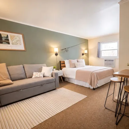 Brittany Motel