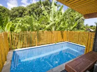 Nevaeh Holiday Home + Pool + Unlimited Internet Hotels in Avarua