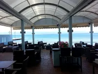 Artemis Hotel