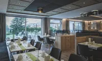 Molaris Lodge