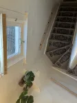 Cosy Boho 3rd Floor Studio in Heart of Covington, 5 Minute Walk to Wedding Venue