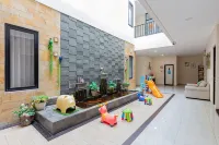 Sans Hotel Box Mansion Surabaya by RedDoorz - Wi-Fi