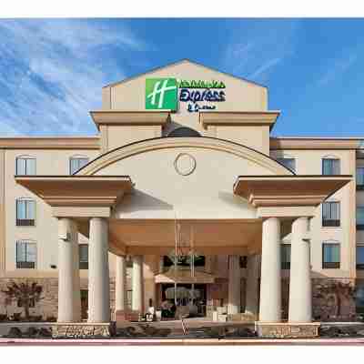 Holiday Inn Express & Suites DENTON NORTH by IHG Hotel Exterior