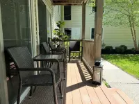 Newly Renovated Very Clean 2 Bedroom 2 Bath Condo Close to Skiing and Village - Jacuzzi