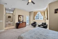 Impressive Oceanfront Townhouse Complex in Cocoa Beach - 4성급