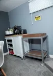 One-bedroom guest suite with  private entry