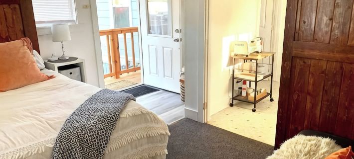 Stylish & Bright , King Bed, Downtown Oasis Các khách sạn ở Arcata