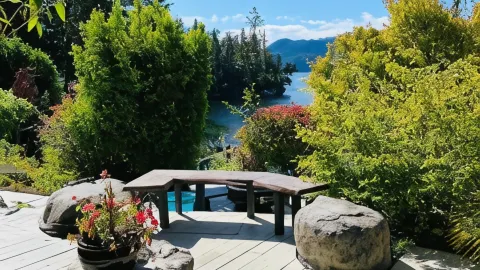 The Tuwanek Hotel and Spa in Sechelt