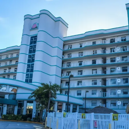 Discovery Beach Resort
