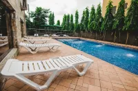 White stones hotel - piscina